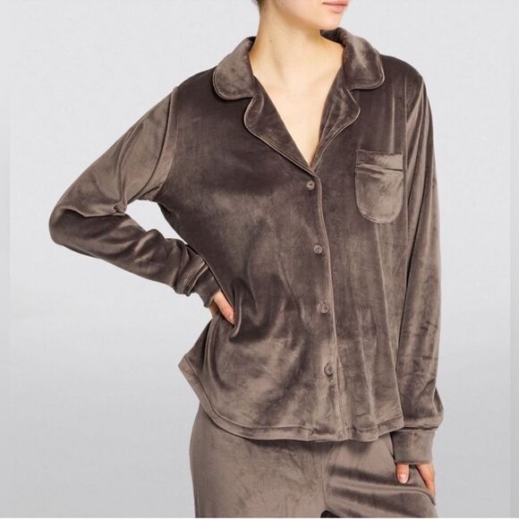 SKIMS Velour Buttoned Stretch Pajama Top Shirt - Picture 2 of 9